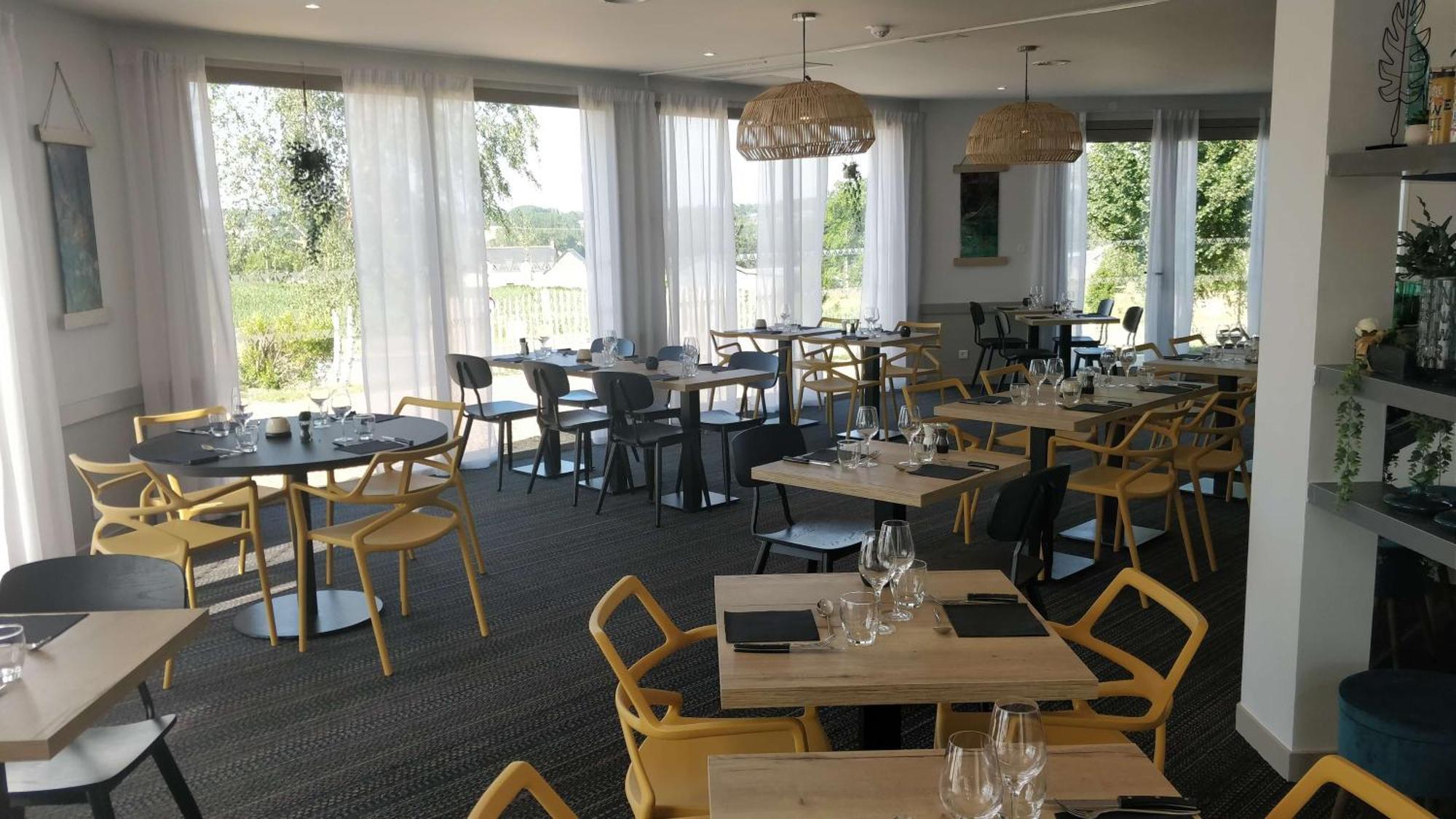 Brit Hotel Au Pays De Vitre Étrelles Εξωτερικό φωτογραφία
