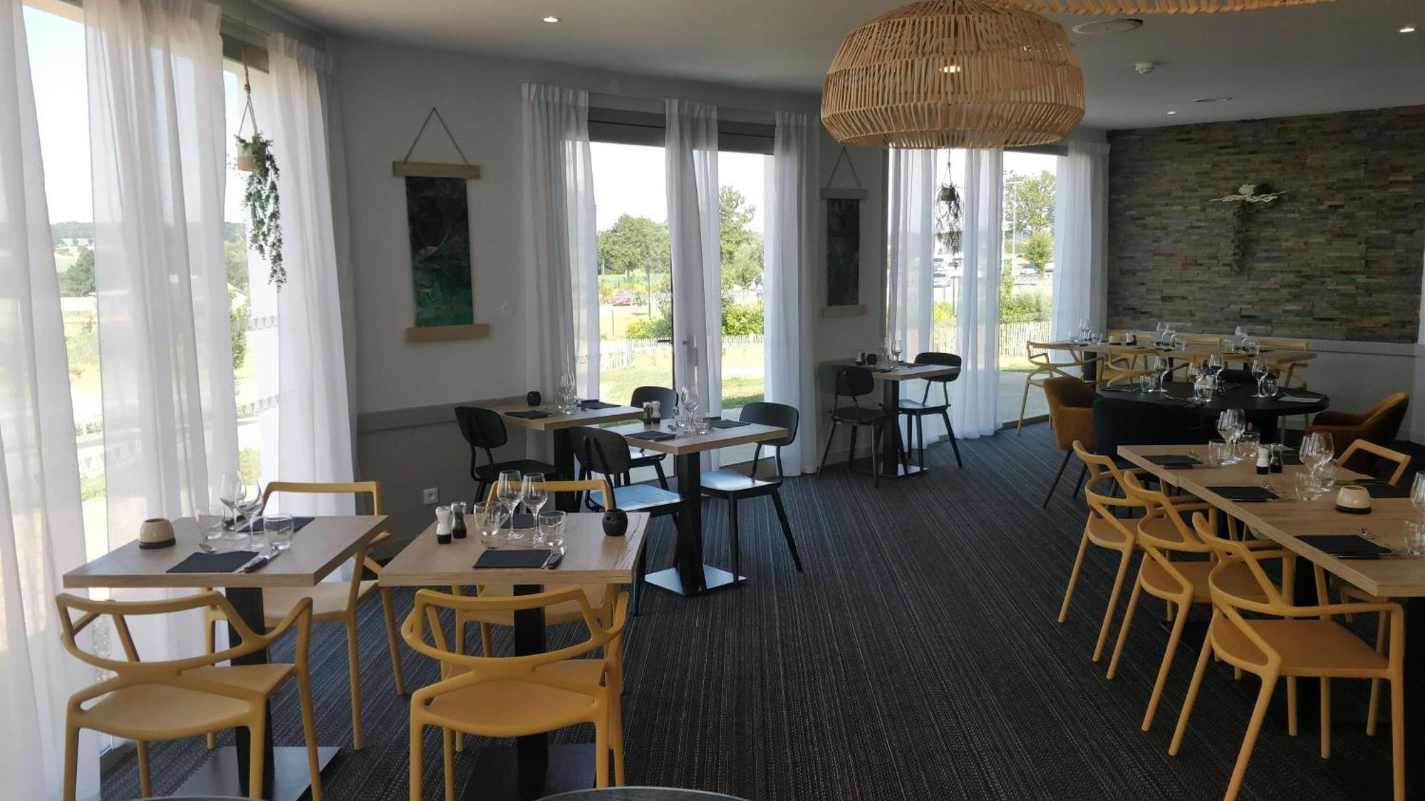 Brit Hotel Au Pays De Vitre Étrelles Εξωτερικό φωτογραφία