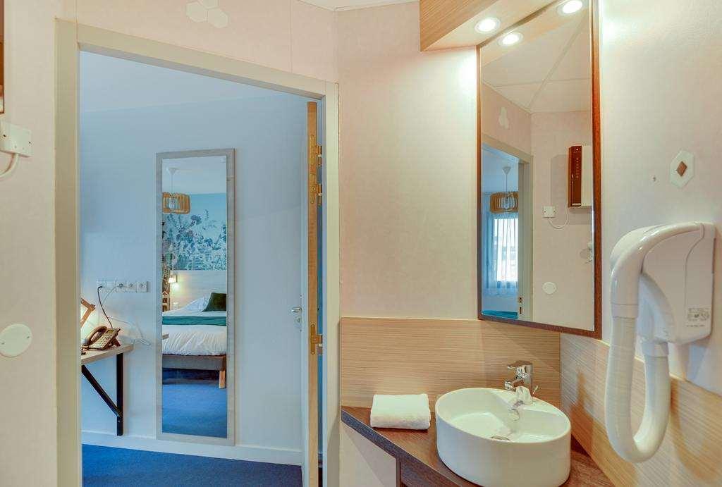 Brit Hotel Au Pays De Vitre Étrelles Δωμάτιο φωτογραφία